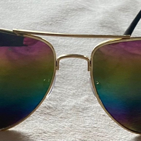 RAINBOW COLOR MIRRORED LENS CLASSIC AVIATOR SUNGLASSES - Picture 4 of 9